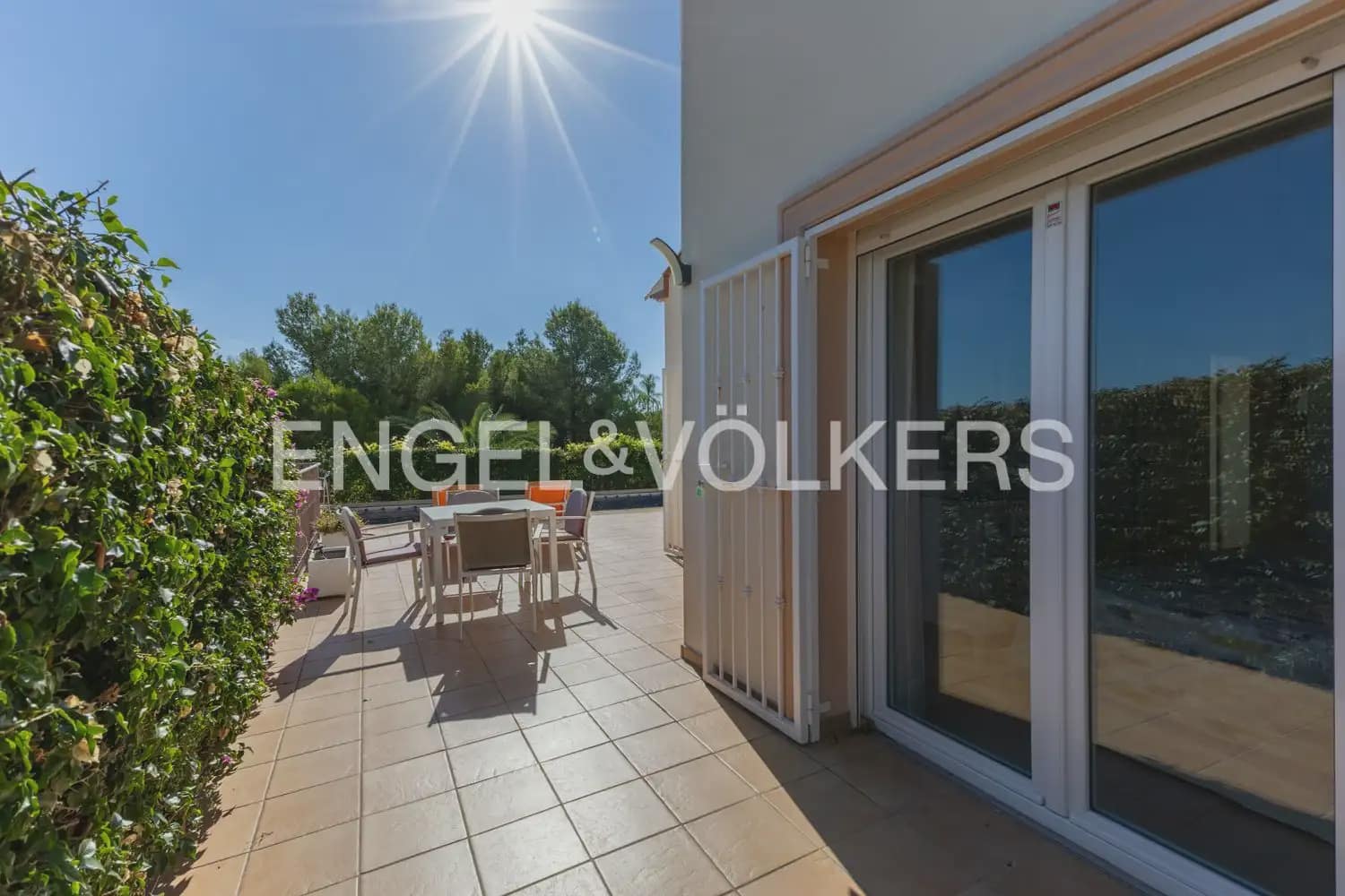4 quarto Moradia para venda em Javea / Xabia com piscina garagem - 899 000 € (Ref: 10103491)