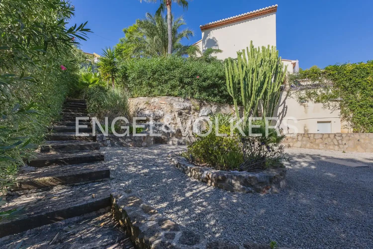 4 quarto Moradia para venda em Javea / Xabia com piscina garagem - 899 000 € (Ref: 10103491)