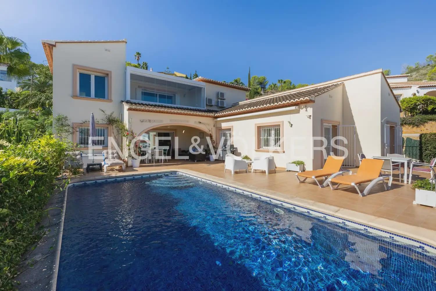 4 quarto Moradia para venda em Javea / Xabia com piscina garagem - 899 000 € (Ref: 10103491)