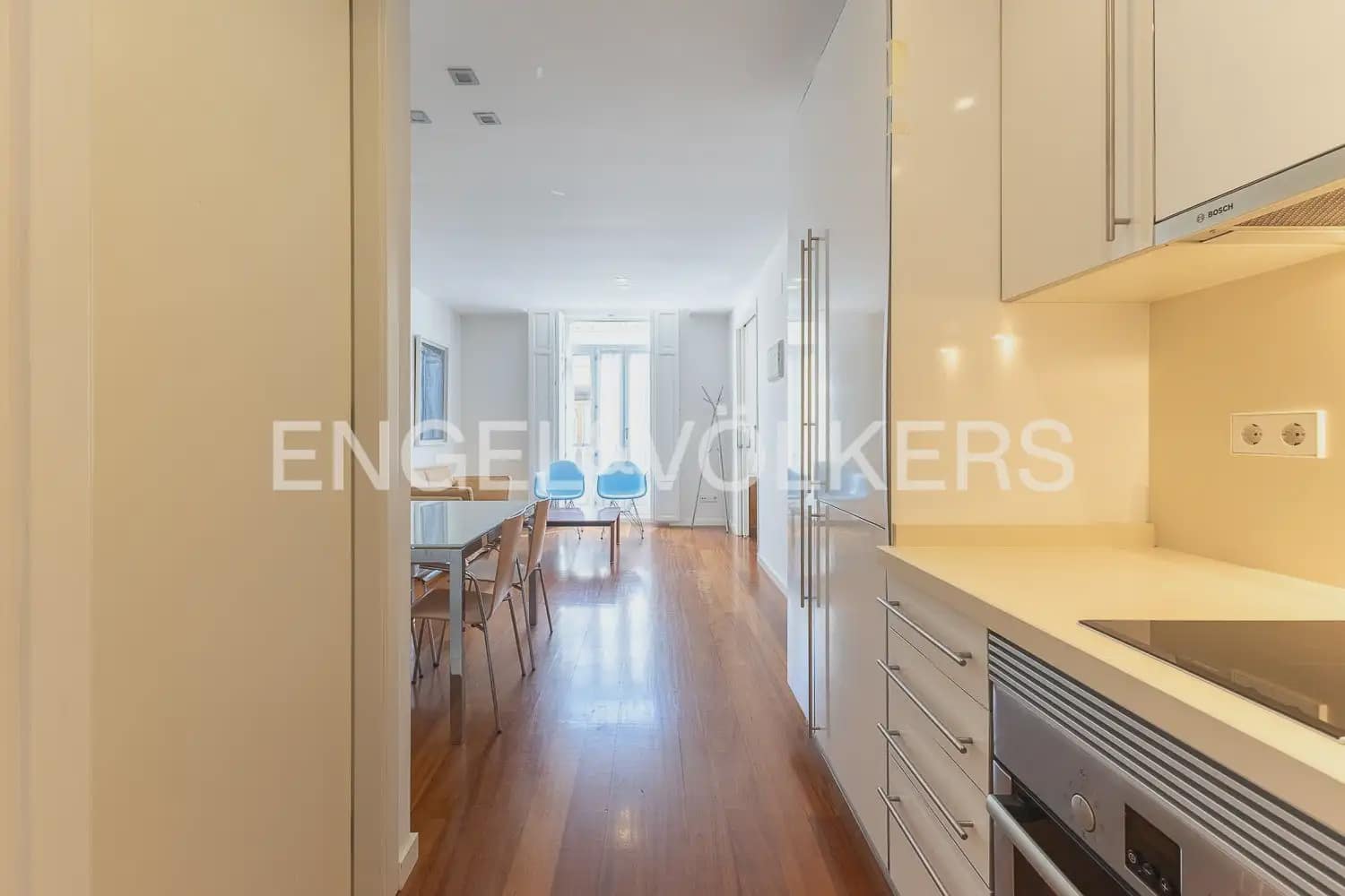 1 slaapkamer Flat te huur in Valencia stad - € 1.500 (Ref: 10103641)