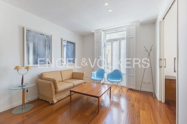 1 slaapkamer Flat te huur in La Seu, Valencia stad - € 1.500 (Ref: 10103641)