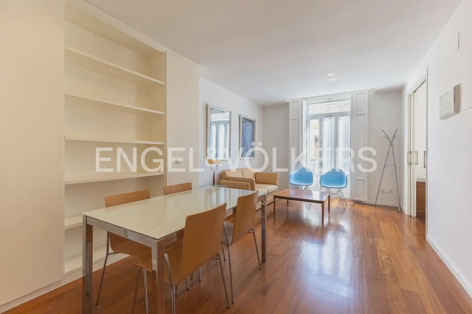 1 slaapkamer Flat te huur in Valencia stad - € 1.500 (Ref: 10103641)