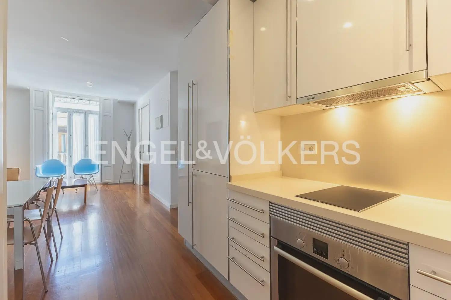1 slaapkamer Flat te huur in Valencia stad - € 1.500 (Ref: 10103641)