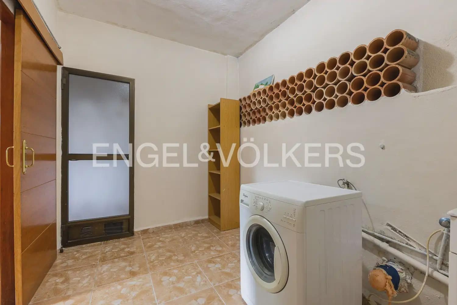 4 bedroom Villa for sale in Parcent with garage - € 400,000 (Ref: 10103644)