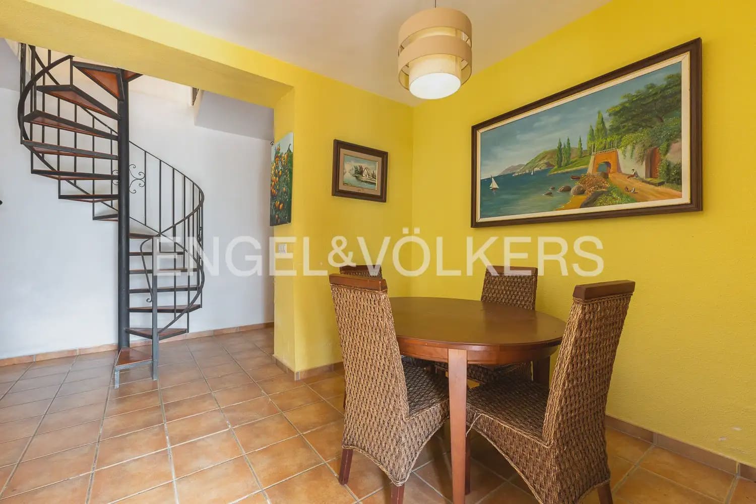4 bedroom Villa for sale in Parcent with garage - € 400,000 (Ref: 10103644)