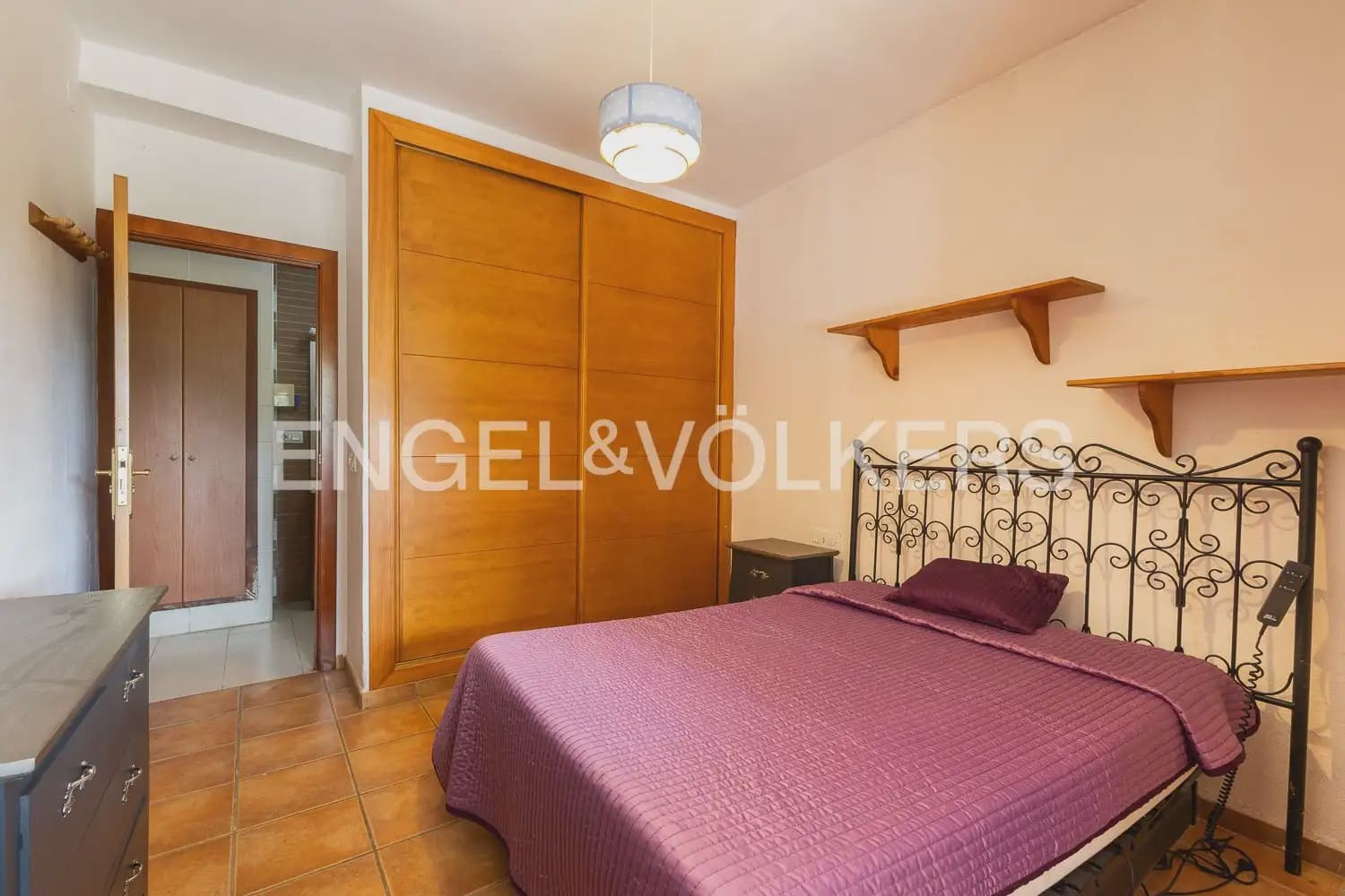 4 bedroom Villa for sale in Parcent with garage - € 400,000 (Ref: 10103644)