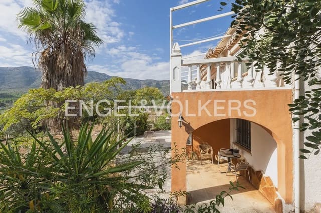 4 quarto Moradia para venda em Parcent com garagem - 400 000 € (Ref: 10103644)