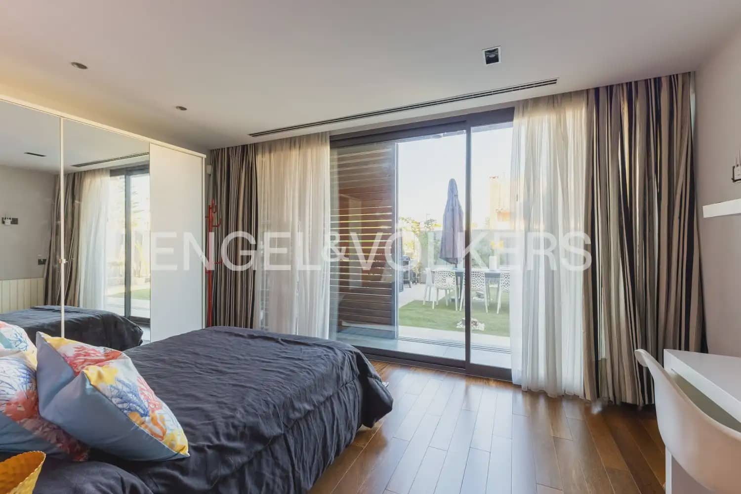 3 bedroom Terraced Villa for sale in Castello de la Plana with pool garage - € 1,250,000 (Ref: 10105774)