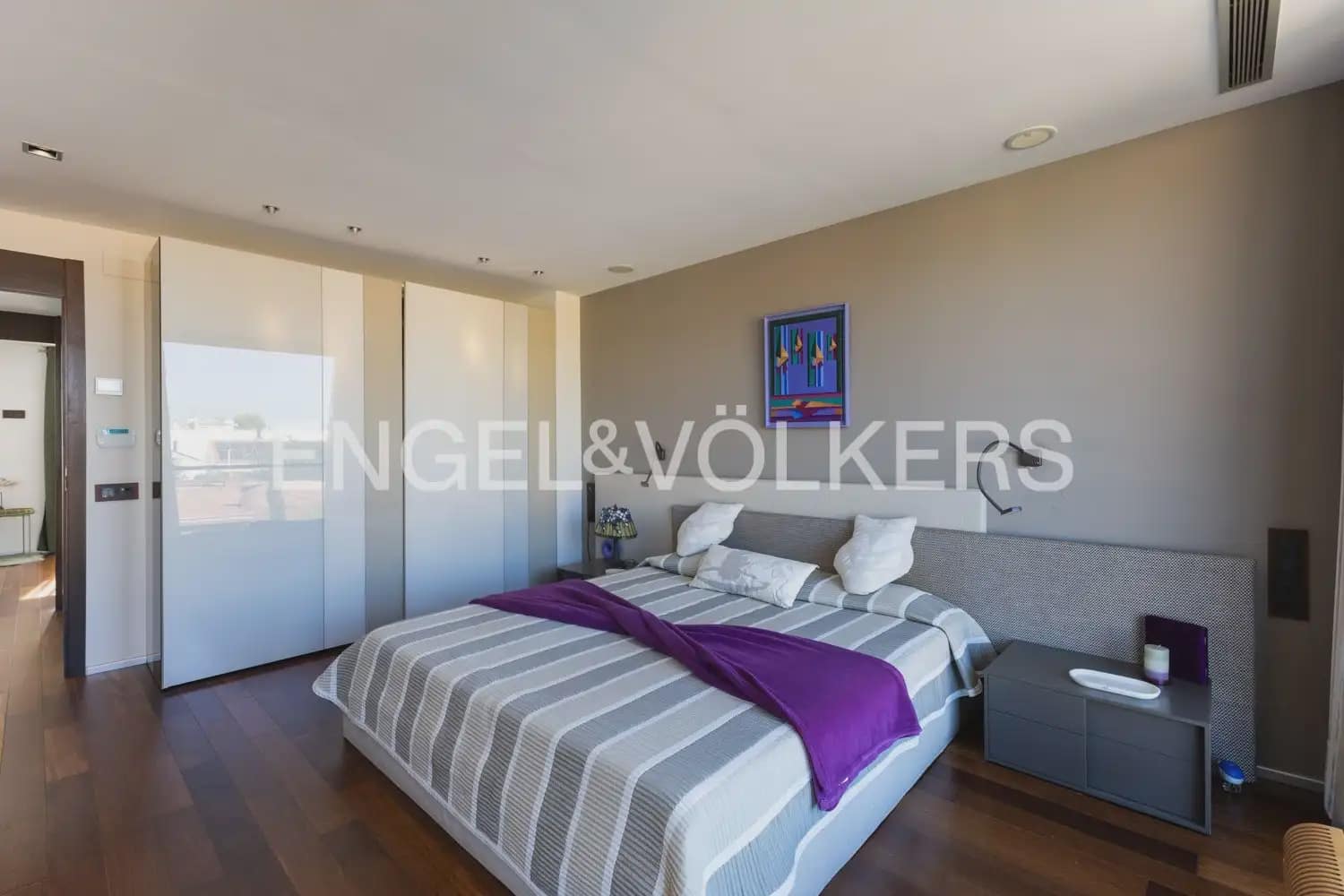3 bedroom Terraced Villa for sale in Castello de la Plana with pool garage - € 1,250,000 (Ref: 10105774)