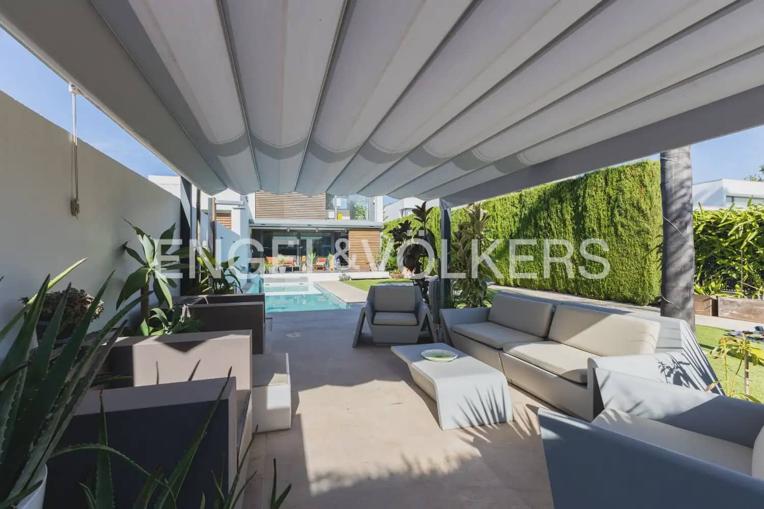 3 bedroom Terraced Villa for sale in Castello de la Plana with pool garage - € 1,250,000 (Ref: 10105774)