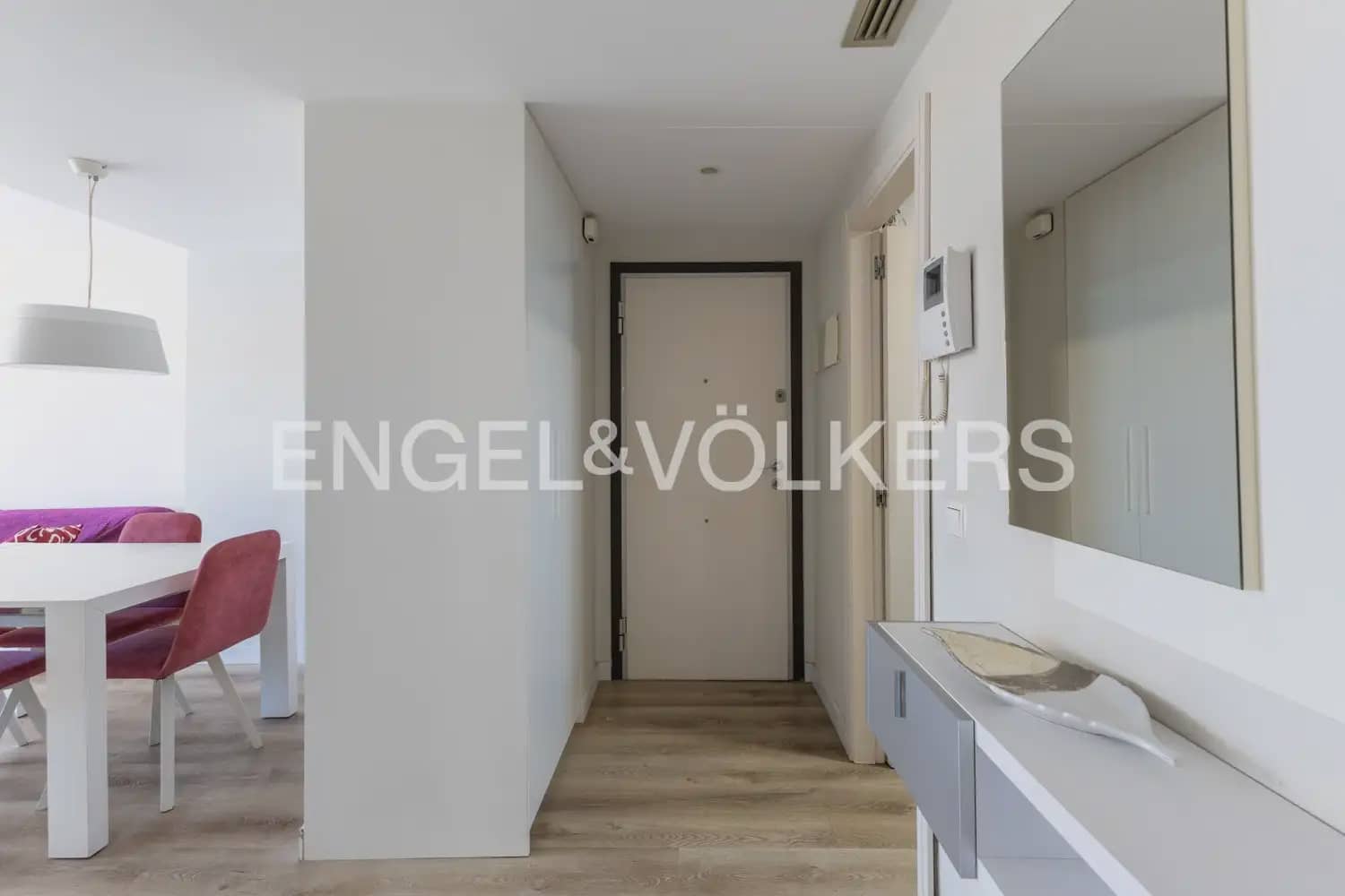 2 bedroom Flat for sale in La Pobla de Farnals with garage - € 360,000 (Ref: 10106612)