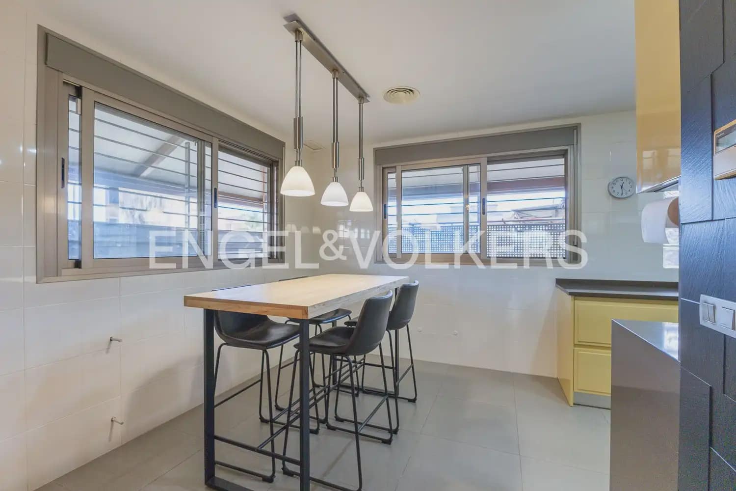 3 bedroom Terraced Villa for sale in Moncofa with garage - € 350,000 (Ref: 10107405)