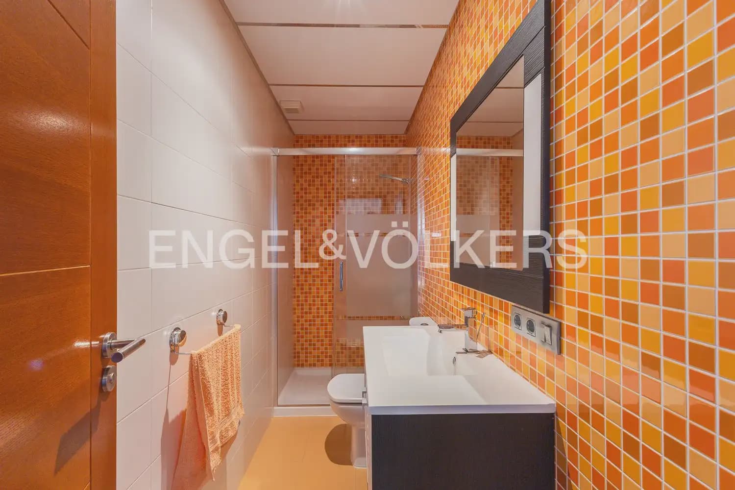 3 bedroom Terraced Villa for sale in Moncofa with garage - € 350,000 (Ref: 10107405)