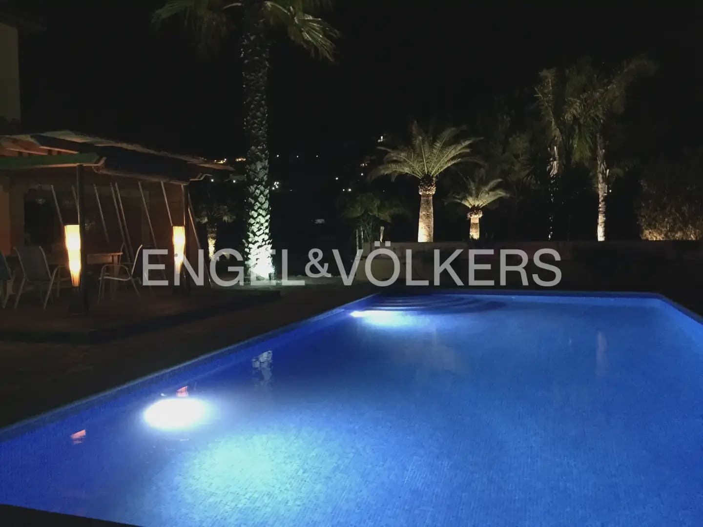 5 bedroom Finca/Country House for sale in Pedreguer with pool garage - € 2,495,000 (Ref: 10107407)