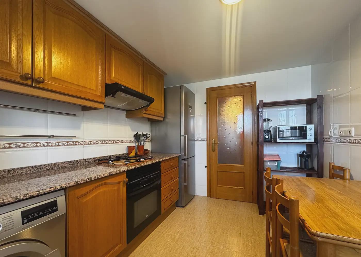 3 bedroom Flat for rent in Paterna - € 1,200 (Ref: 10111911)
