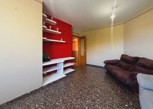 3 bedroom Flat for rent in Santa Rita, Paterna - € 1,200 (Ref: 10111911)