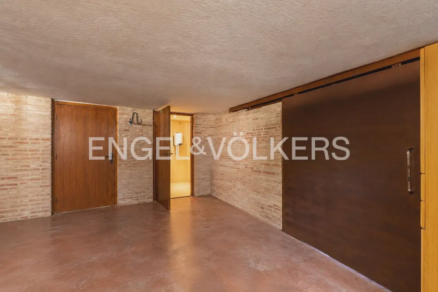 2 chambre Entreprise à vendre à Utiel - 379 000 € (Ref: 10111913)