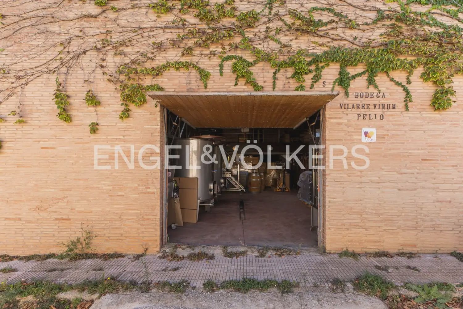 2 chambre Entreprise à vendre à Utiel - 379 000 € (Ref: 10111913)