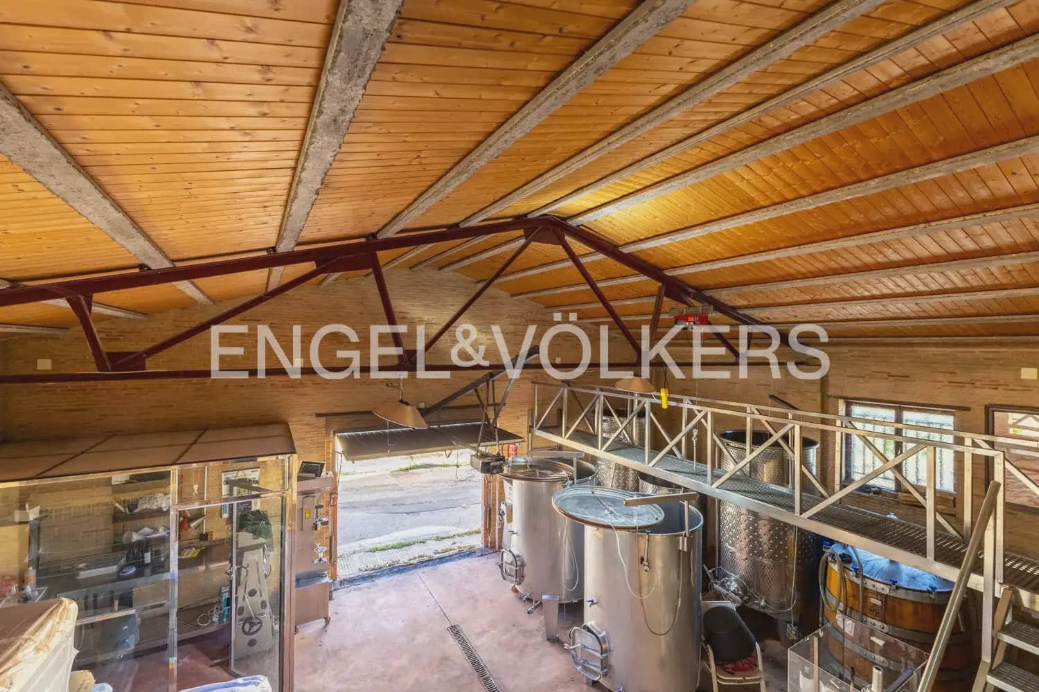 2 chambre Entreprise à vendre à Utiel - 379 000 € (Ref: 10111913)