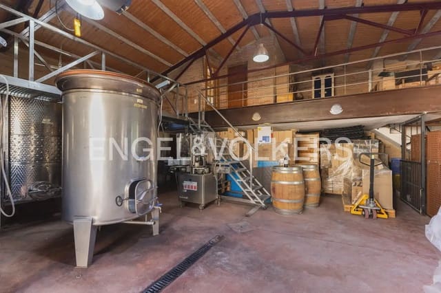 2 chambre Entreprise à vendre à Utiel - 379 000 € (Ref: 10111913)