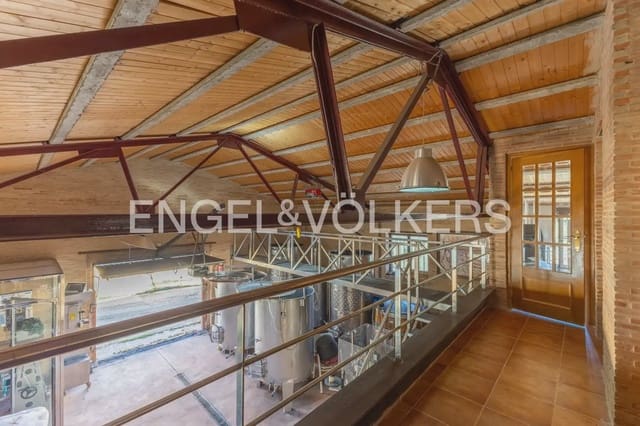 2 chambre Entreprise à vendre à Utiel - 379 000 € (Ref: 10111913)