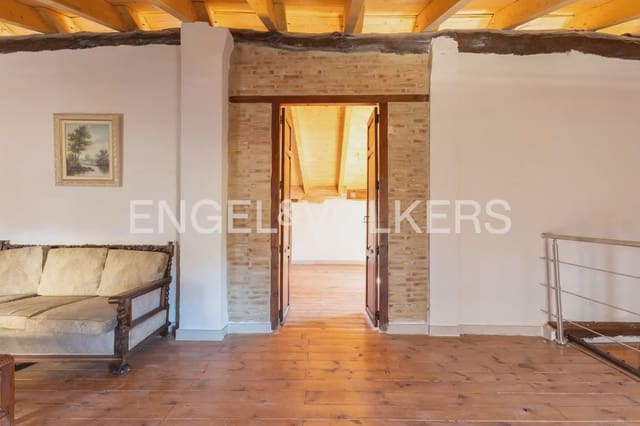 4 camera da letto Casa in vendita in Utiel con garage - 215.900 € (Rif: 10111915)