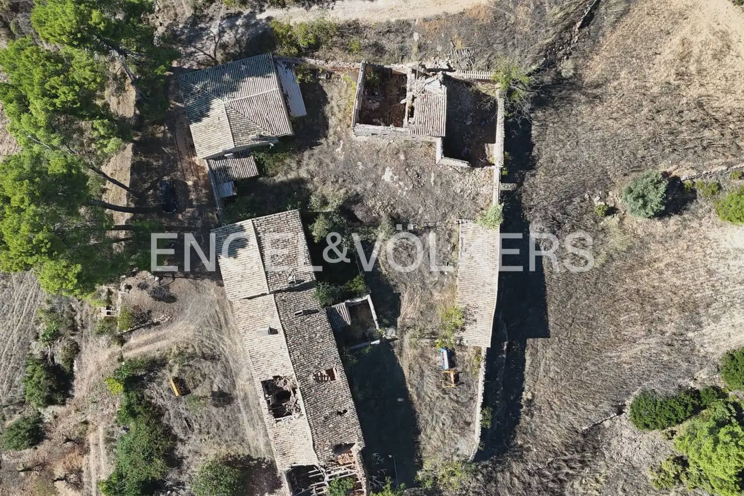 Quinta/Casa Rural para venda em Requena - 1 210 000 € (Ref: 10111916)