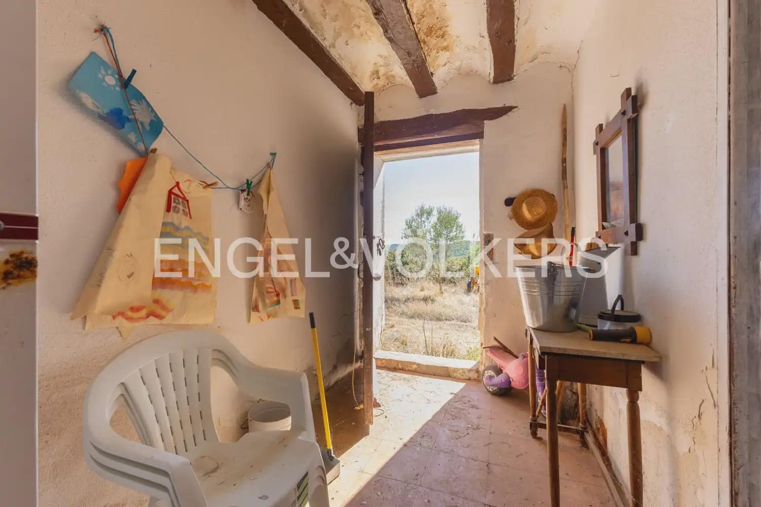 Quinta/Casa Rural para venda em Requena - 1 210 000 € (Ref: 10111916)