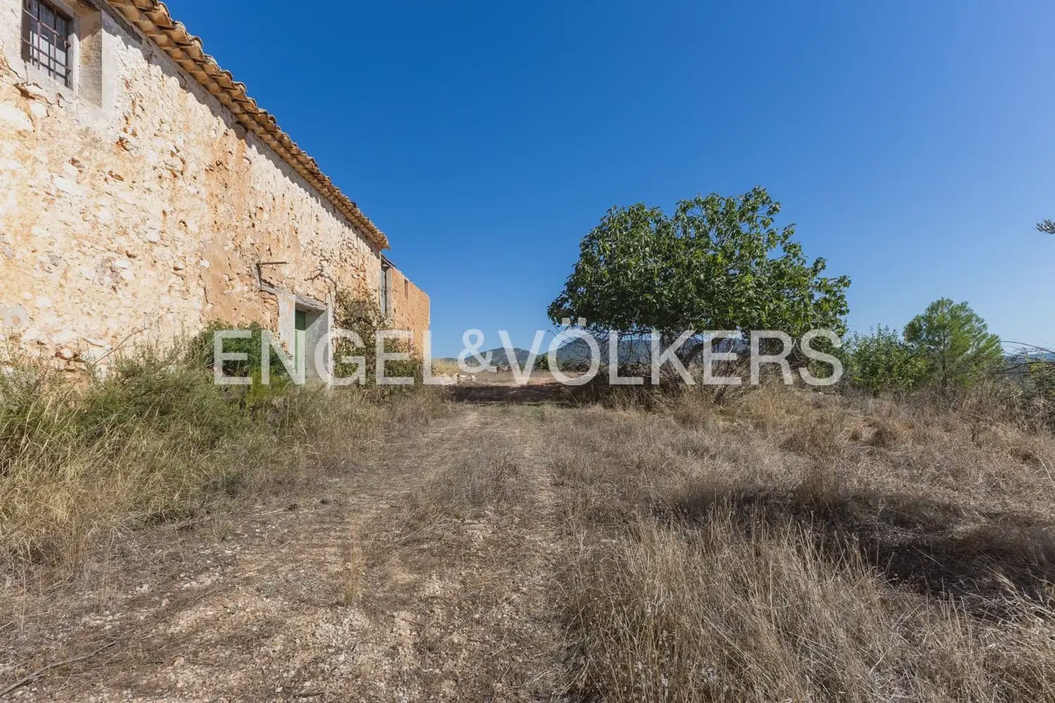 Quinta/Casa Rural para venda em Requena - 1 210 000 € (Ref: 10111916)