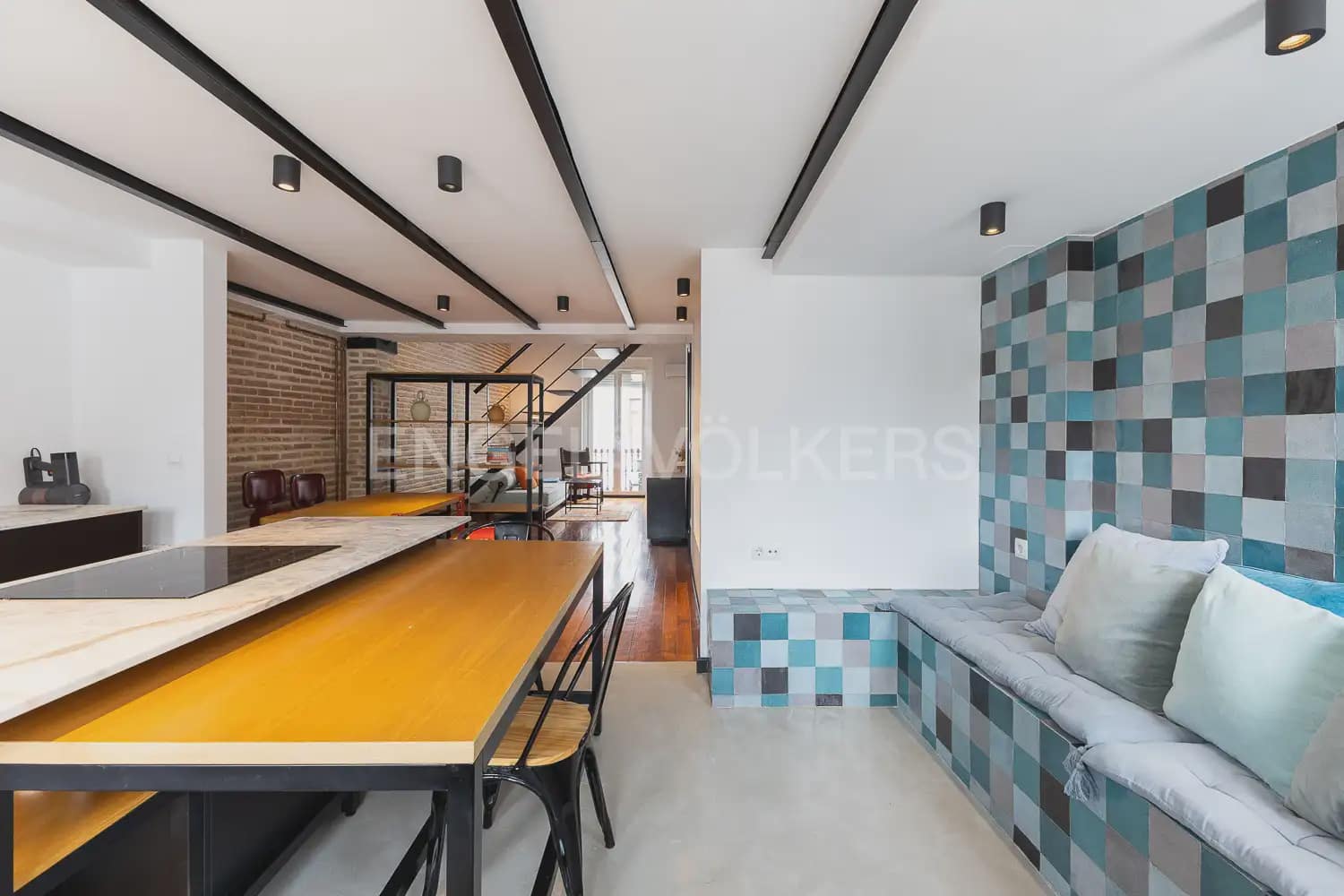 1 bedroom Flat for rent in Valencia city - € 1,700 (Ref: 10113467)