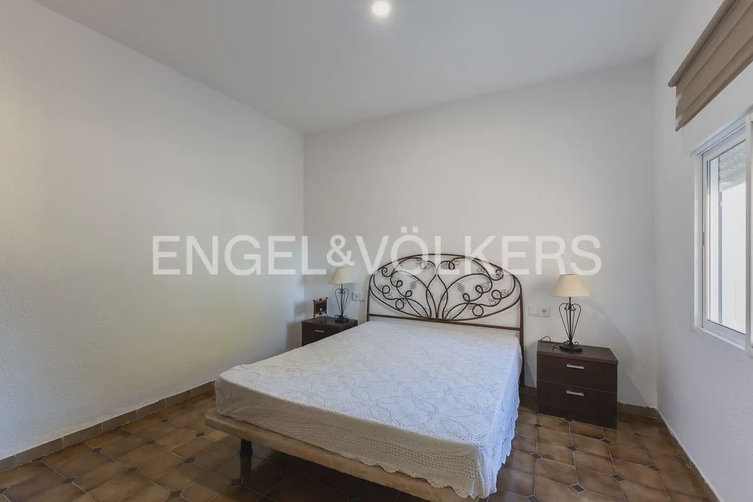 6 quarto Moradia para venda em Paterna com piscina garagem - 680 000 € (Ref: 10113470)