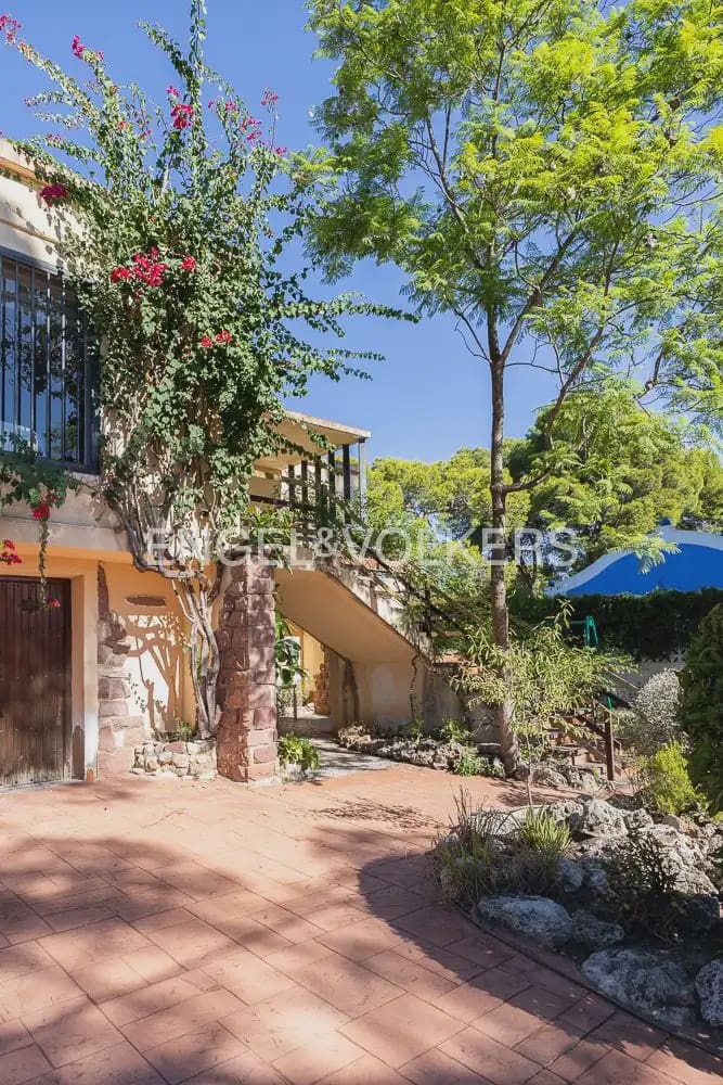 6 quarto Moradia para venda em Paterna com piscina garagem - 680 000 € (Ref: 10113470)