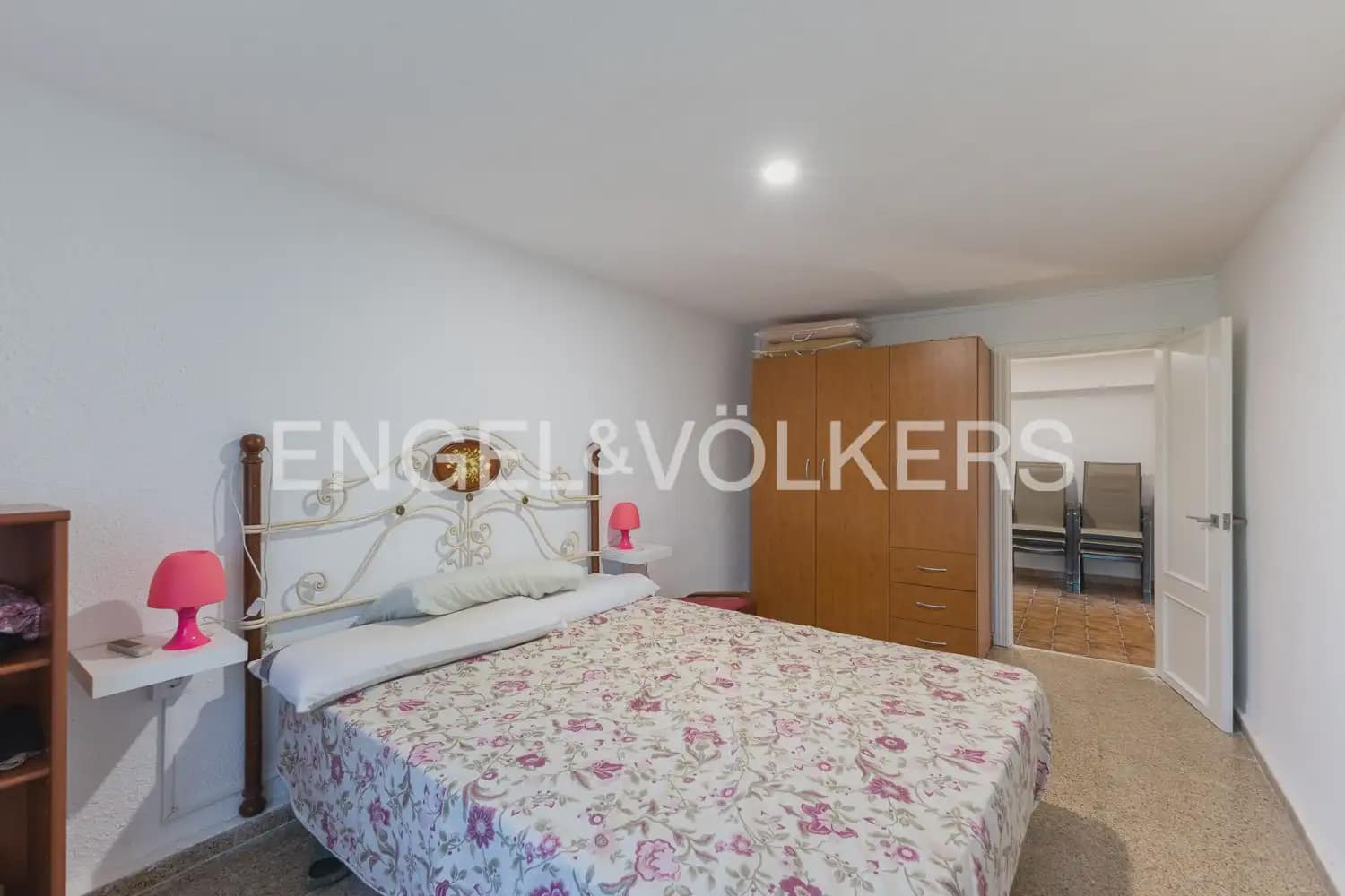 6 quarto Moradia para venda em Paterna com piscina garagem - 680 000 € (Ref: 10113470)