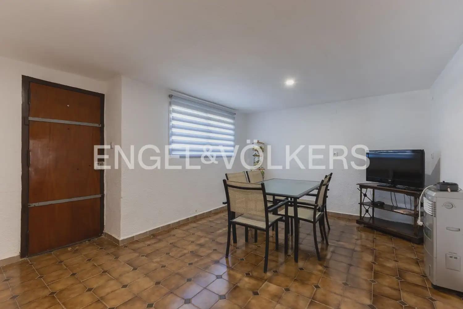 6 quarto Moradia para venda em Paterna com piscina garagem - 680 000 € (Ref: 10113470)