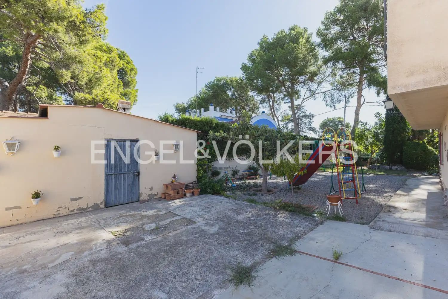 6 quarto Moradia para venda em Paterna com piscina garagem - 680 000 € (Ref: 10113470)