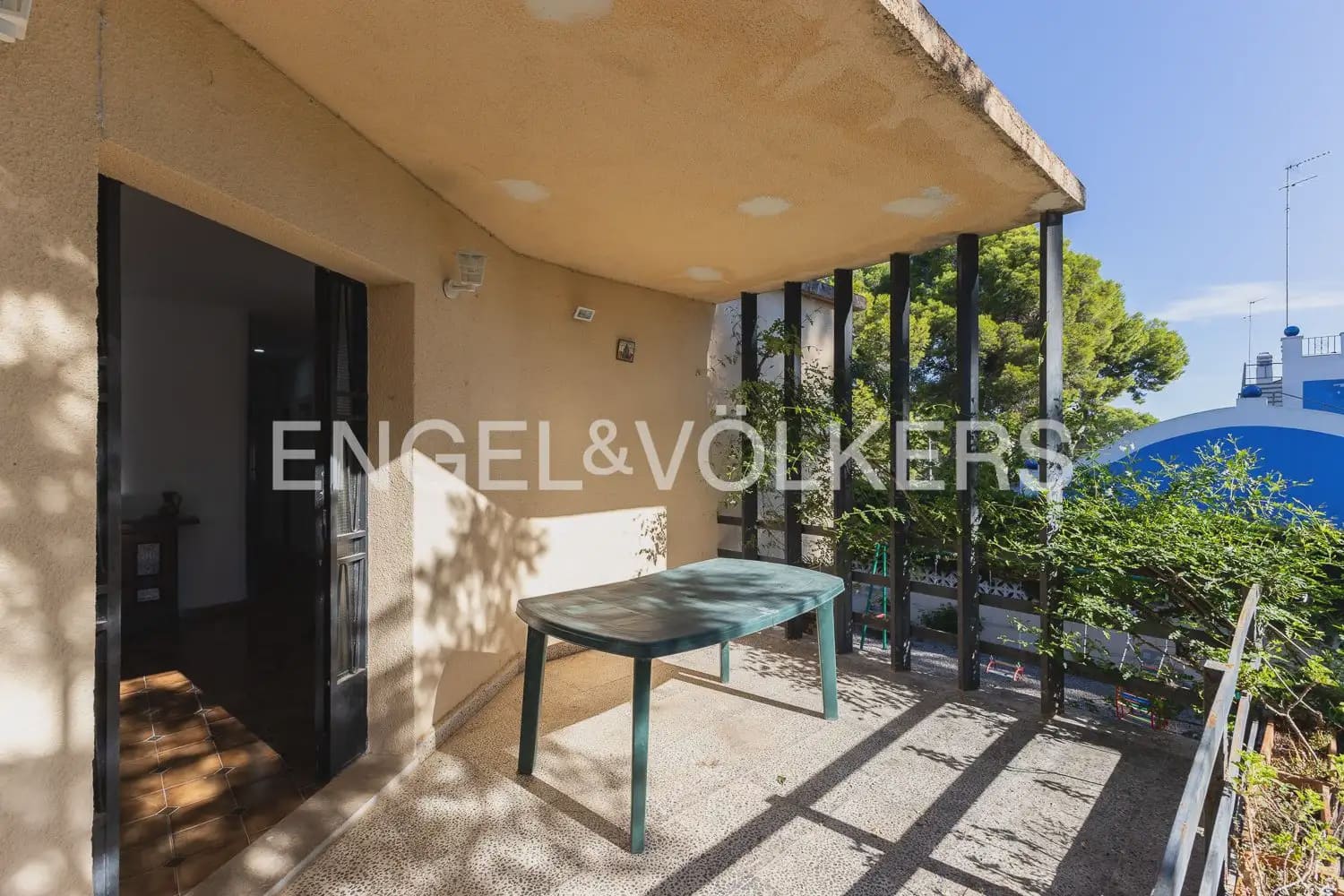 6 quarto Moradia para venda em Paterna com piscina garagem - 680 000 € (Ref: 10113470)