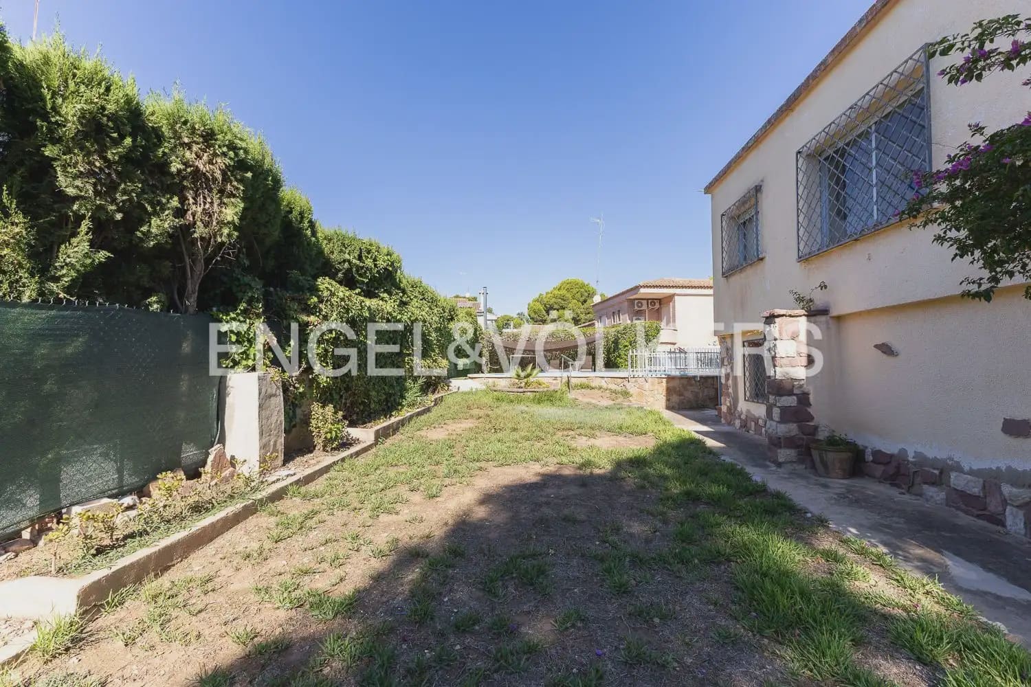 6 quarto Moradia para venda em Paterna com piscina garagem - 680 000 € (Ref: 10113470)