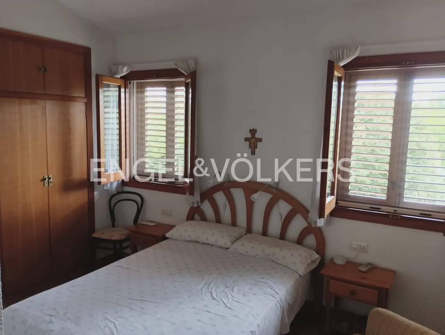4 bedroom Villa for rent in Picassent with pool garage - € 2,200 (Ref: 10113472)