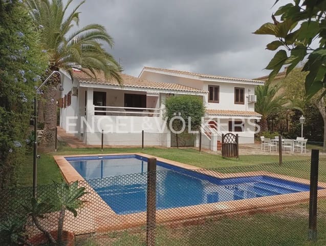 Chalet de 4 habitaciones en Picassent en alquiler con piscina garaje - 2.200 € (Ref: 10113472)