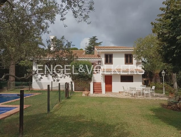 Chalet de 4 habitaciones en Picassent en alquiler con piscina garaje - 2.200 € (Ref: 10113472)