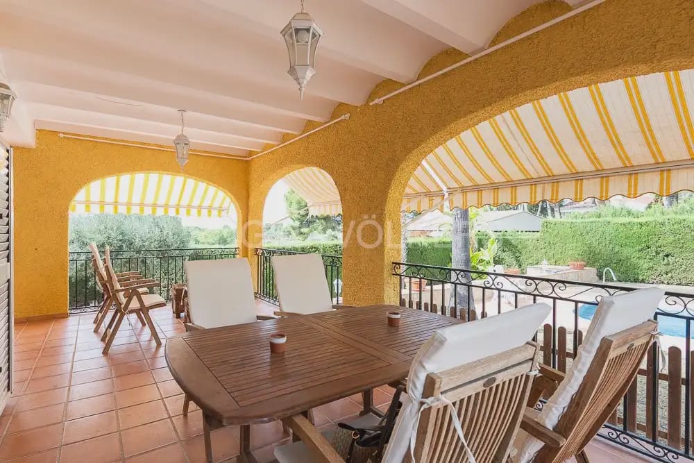 4 quarto Moradia para arrendar em Naquera com piscina garagem - 3 000 € (Ref: 10113473)