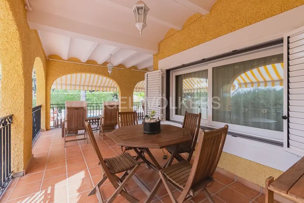 4 quarto Moradia para arrendar em Naquera com piscina garagem - 3 000 € (Ref: 10113473)