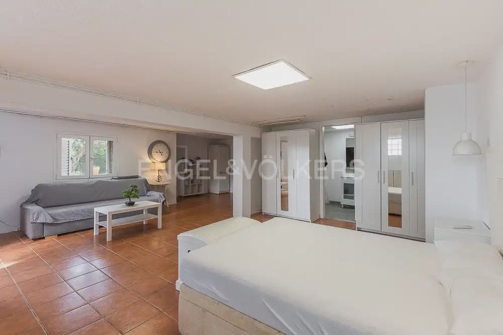 4 quarto Moradia para arrendar em Naquera com piscina garagem - 3 000 € (Ref: 10113473)