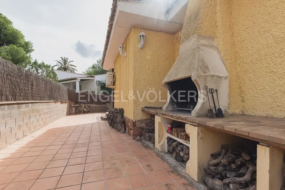 4 quarto Moradia para arrendar em Naquera com piscina garagem - 3 000 € (Ref: 10113473)