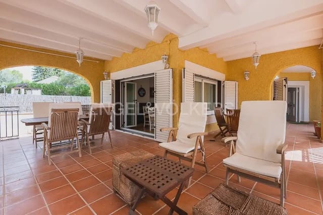 4 quarto Moradia para arrendar em Náquera com piscina garagem - 3 000 € (Ref: 10113473)
