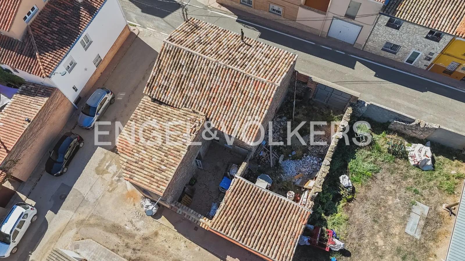 Rakentamaton maa myytävänä paikassa Utiel - 26 900 € (Ref: 10113475)