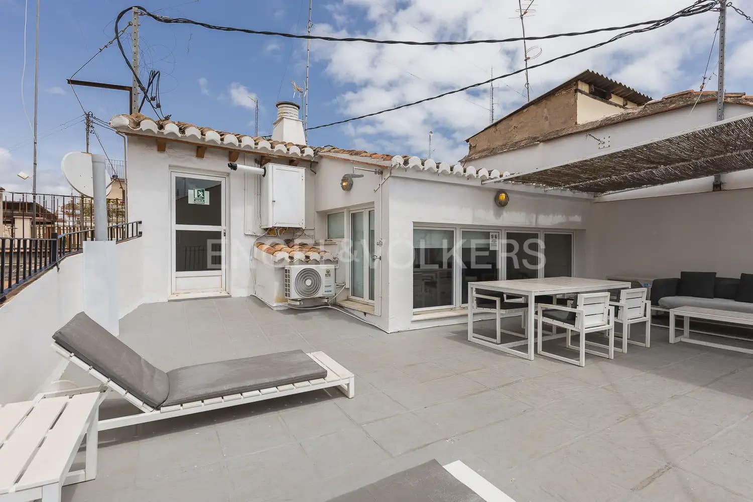 Ático de 3 habitaciones en València ciudad en alquiler - 3.200 € (Ref: 10113476)