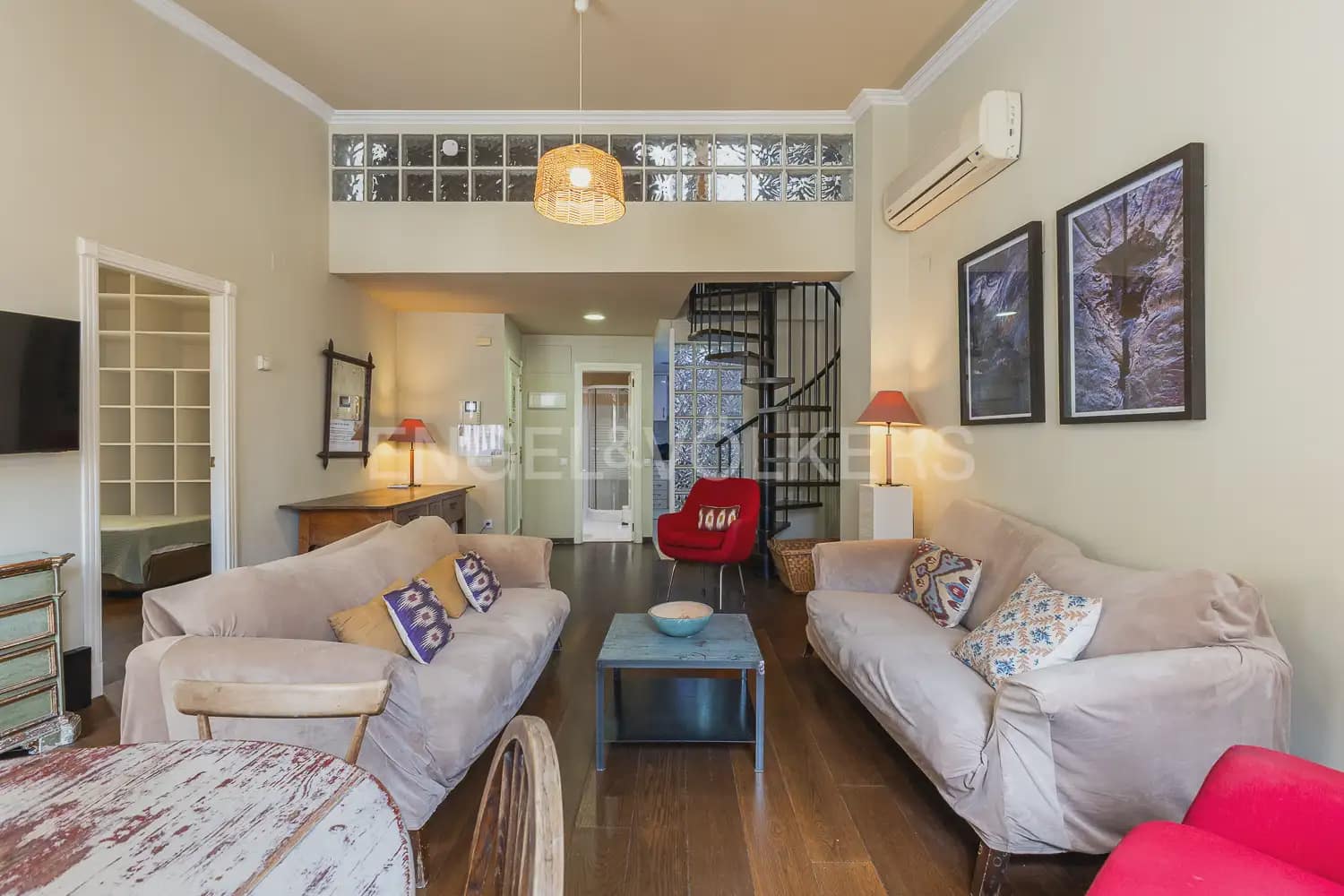 Ático de 3 habitaciones en València ciudad en alquiler - 3.200 € (Ref: 10113476)