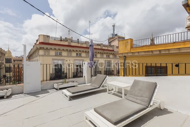 Ático de 3 habitaciones en La Seu, València ciudad en alquiler - 3.200 € (Ref: 10113476)