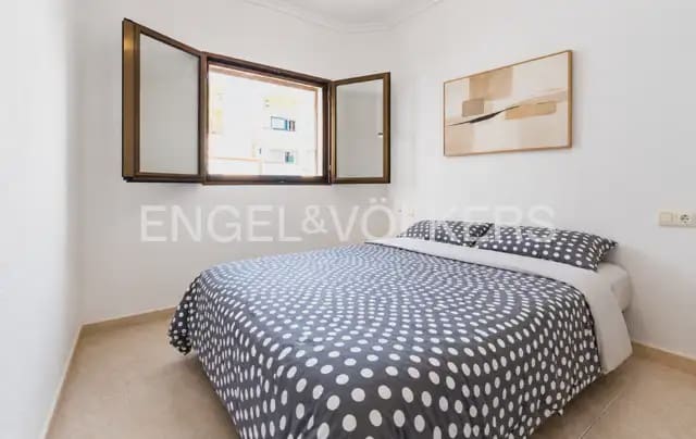 Pareado de 4 habitaciones en Sueca en alquiler con garaje - 1.500 € (Ref: 10116072)